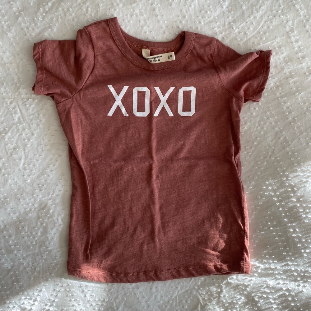Childhoods t shirt 6/7